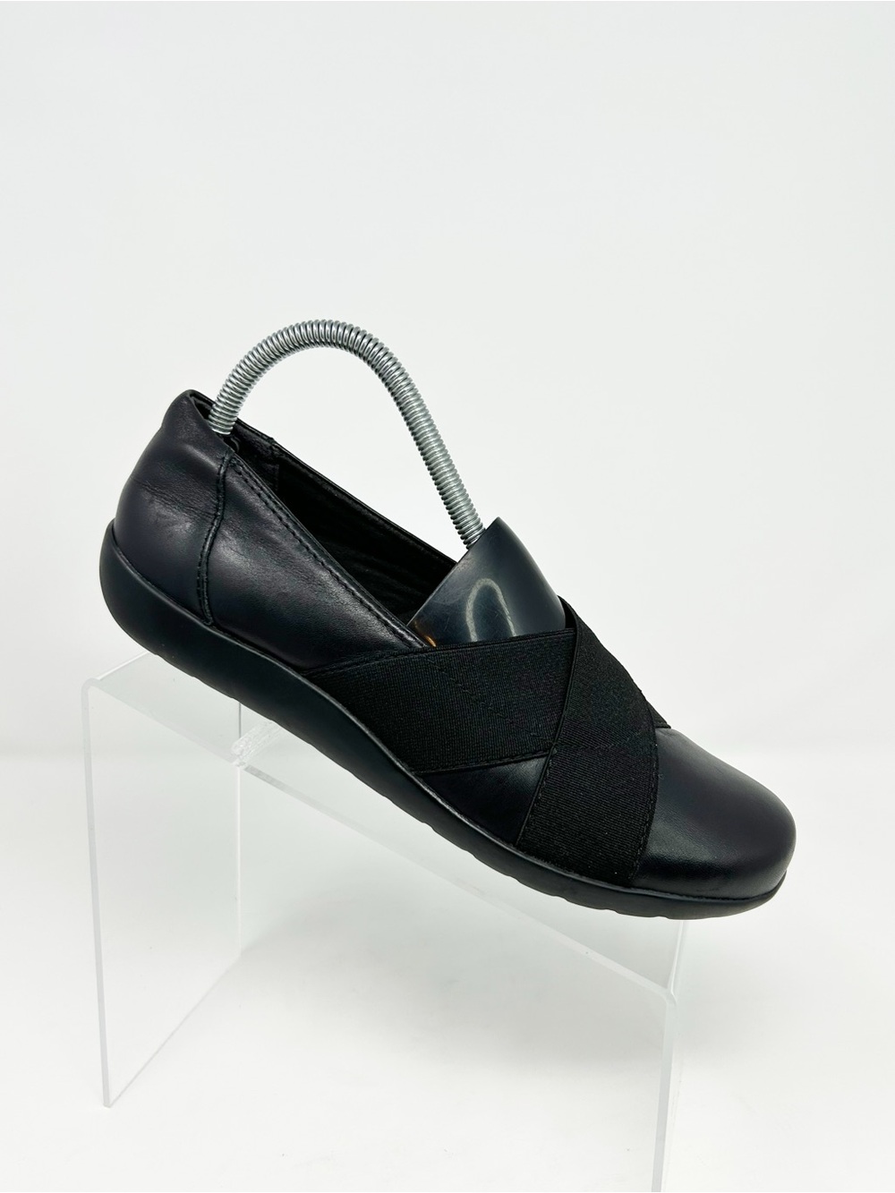 Clarks Medora Jem Womens Loafer Flats Black Slip On Comfort Crisscross Size 8.5